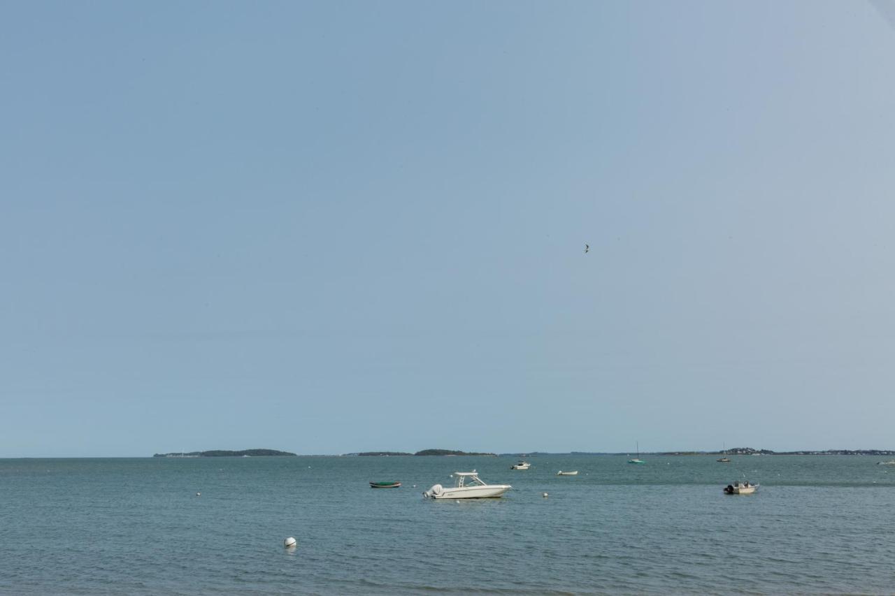Villa Luxury Oceanfront Bayside Jewel Quincy Exterior foto